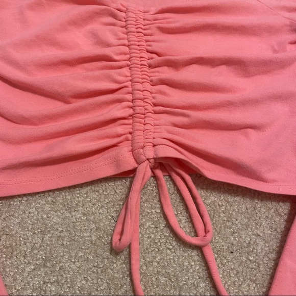 Garage ruched front drawstring crop top long sleeve size XS - Picture 2 of 3